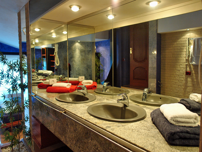 Pour retourner aux photos, cliquez ici!